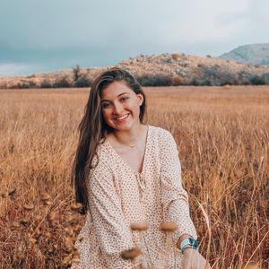 Meet your Posher, Haley